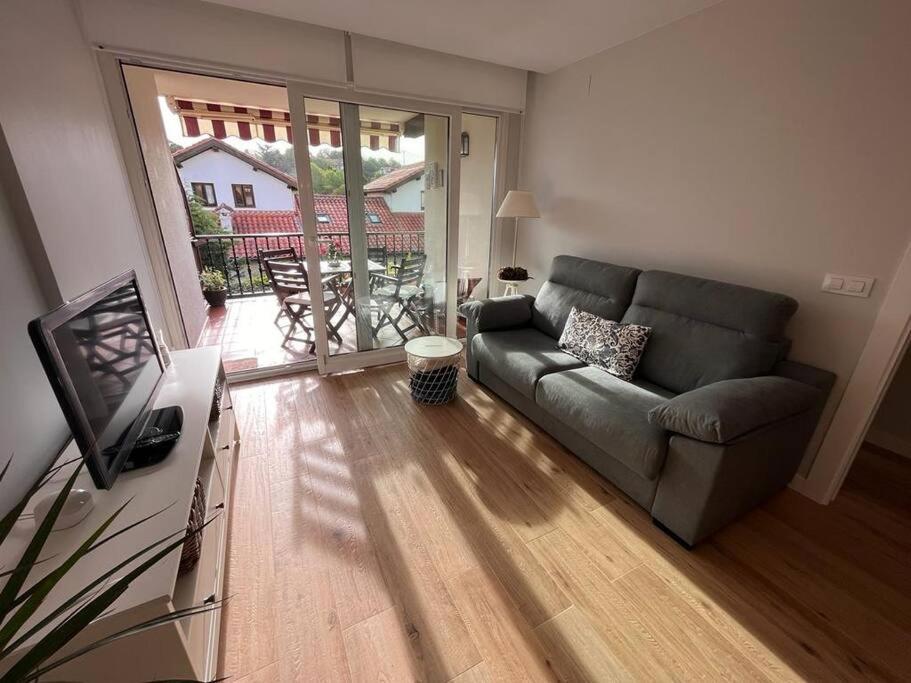 Apartment Girasoles Comillas